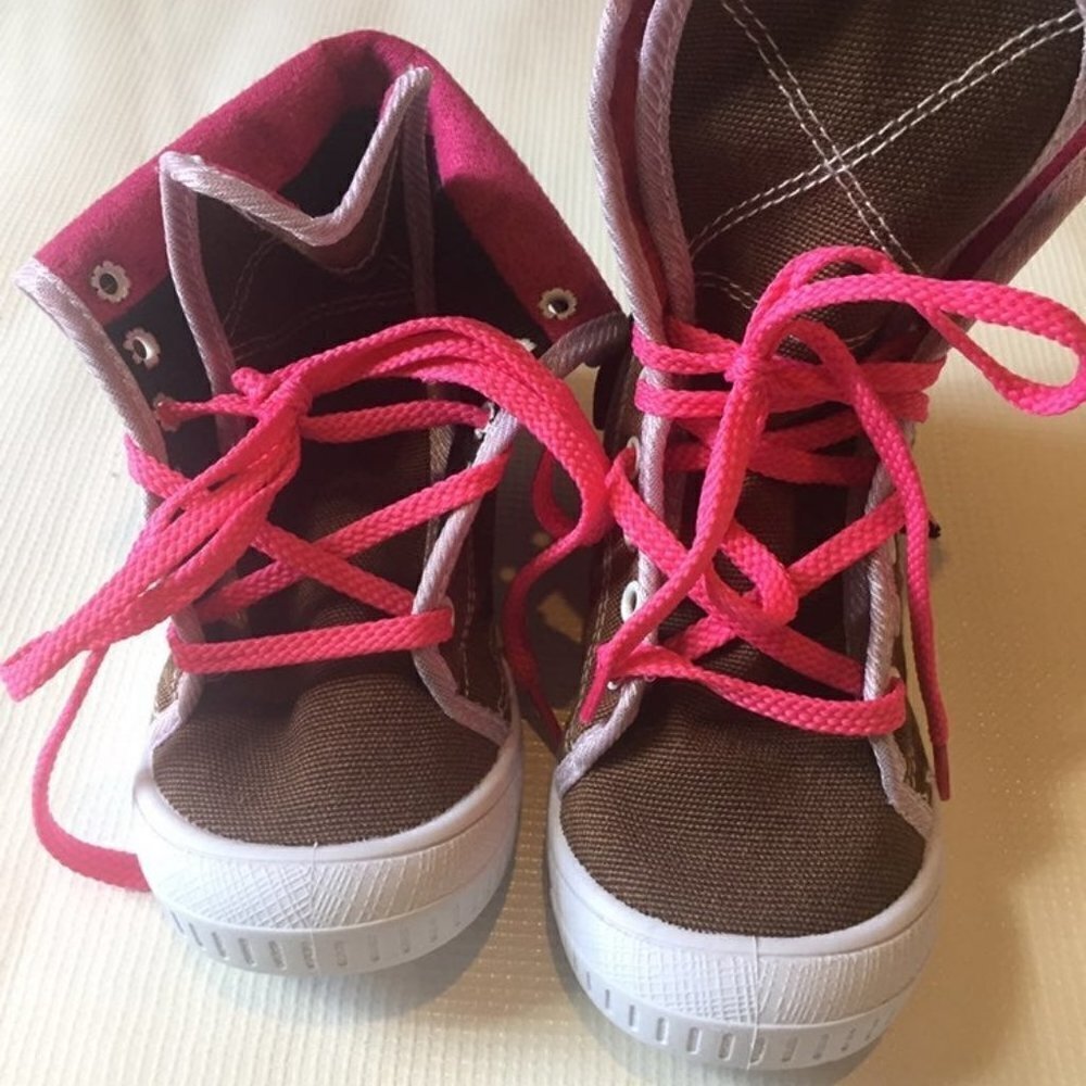 Chula Hightops